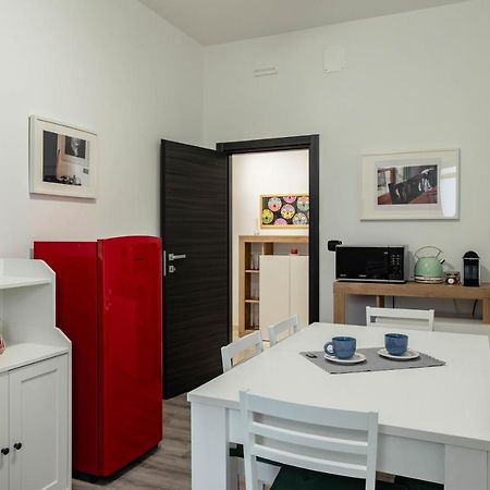 Caliph House 128 Apartment Bari Luaran gambar