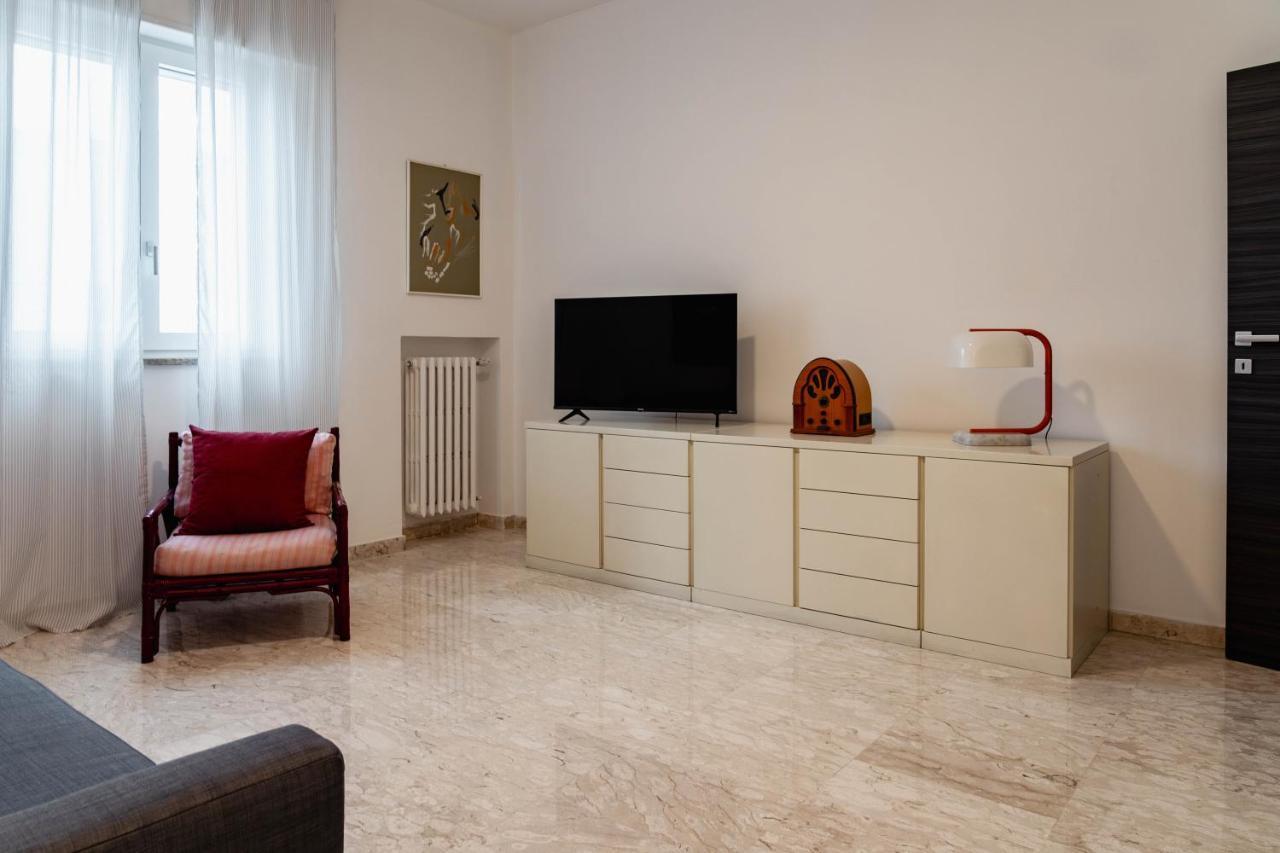 Caliph House 128 Apartment Bari Luaran gambar